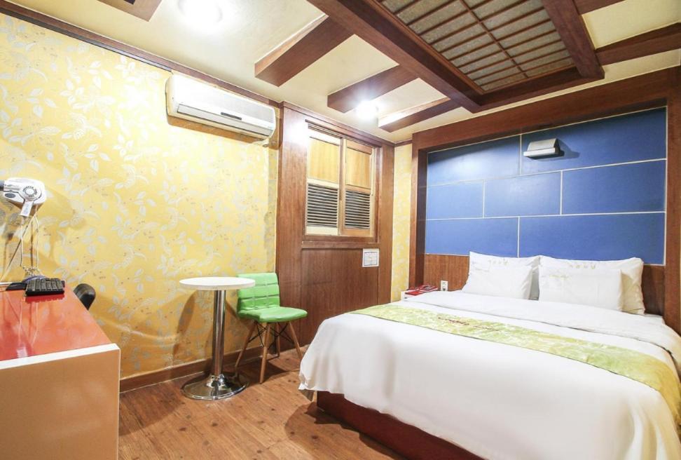 Couple Motel Seoul Exterior foto