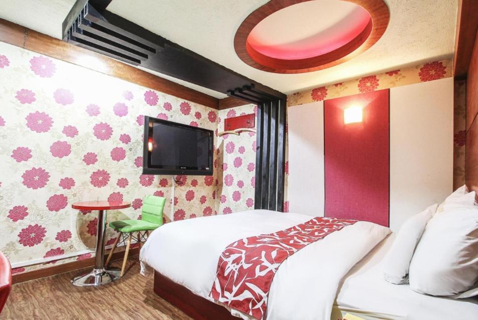 Couple Motel Seoul Exterior foto